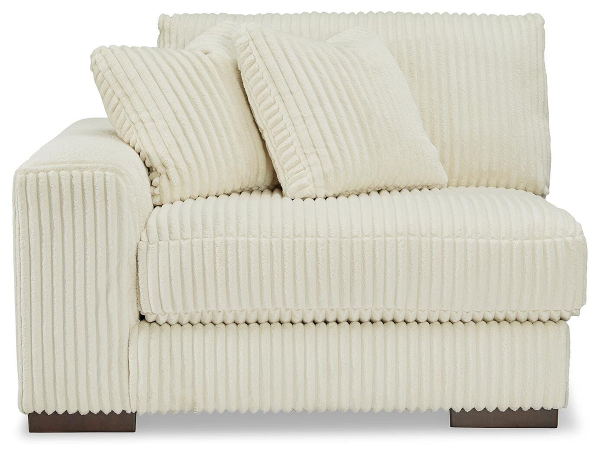 Lindyn Left-Arm Facing Corner Chair