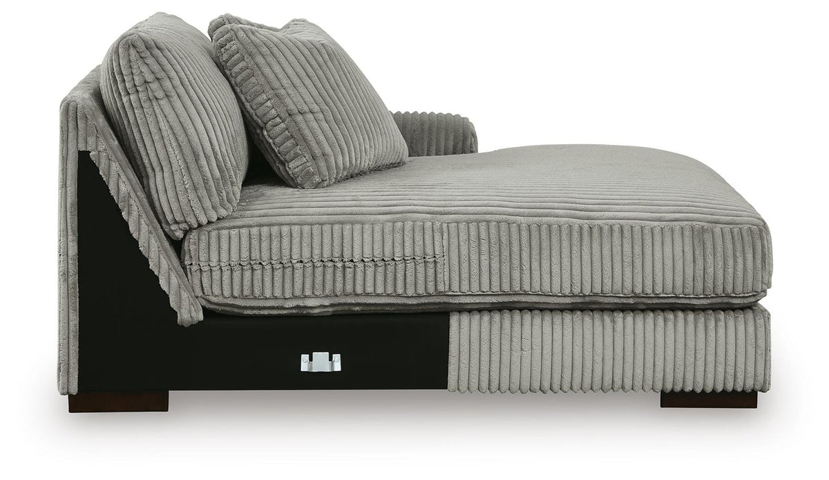 Lindyn Right-Arm Facing Corner Chaise