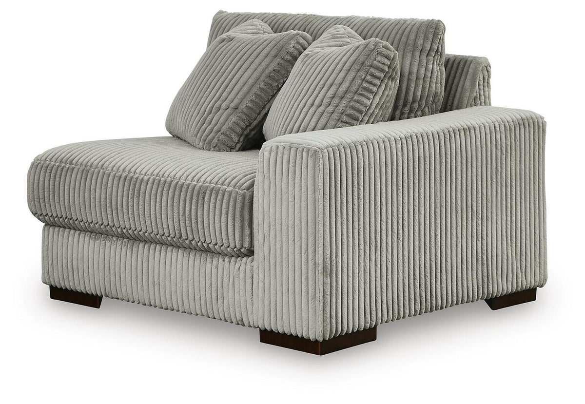 Lindyn Right-Arm Facing Corner Chair