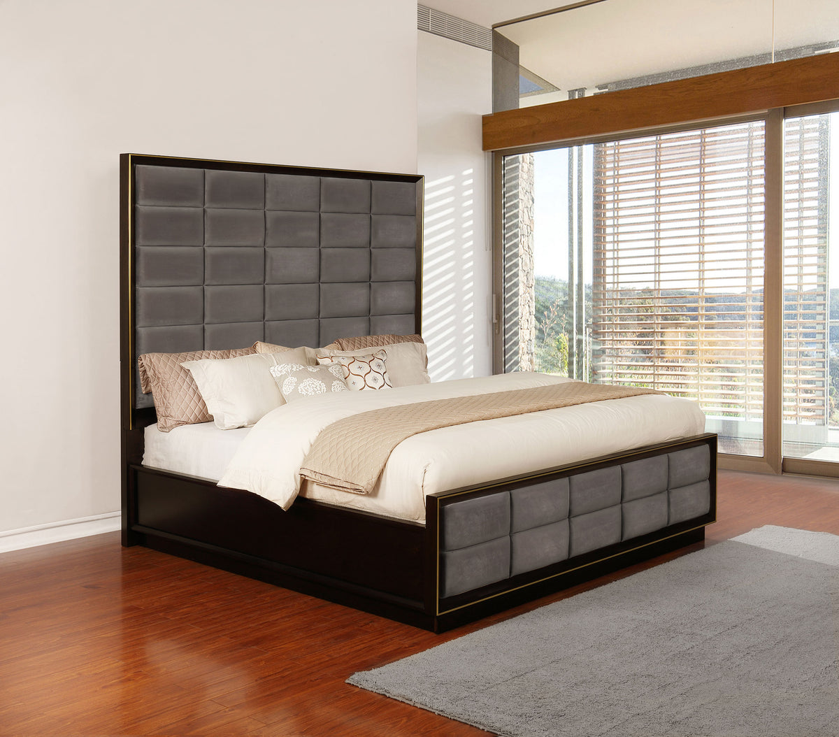 Durango 80-inch Queen Panel Bed Smoked Peppercorn