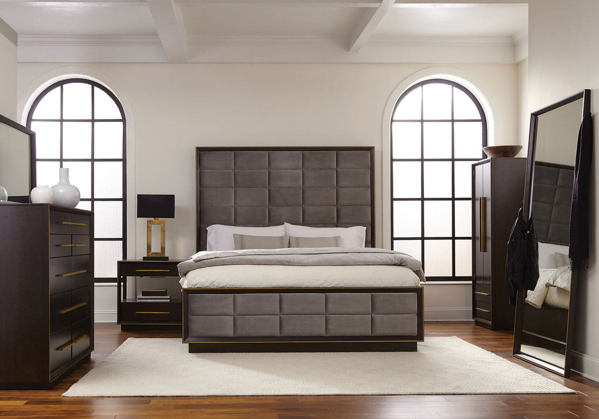 Durango 80-inch Queen Panel Bed Smoked Peppercorn