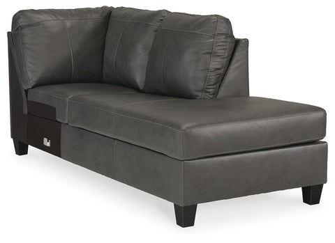 Valderno Right-Arm Facing Corner Chaise
