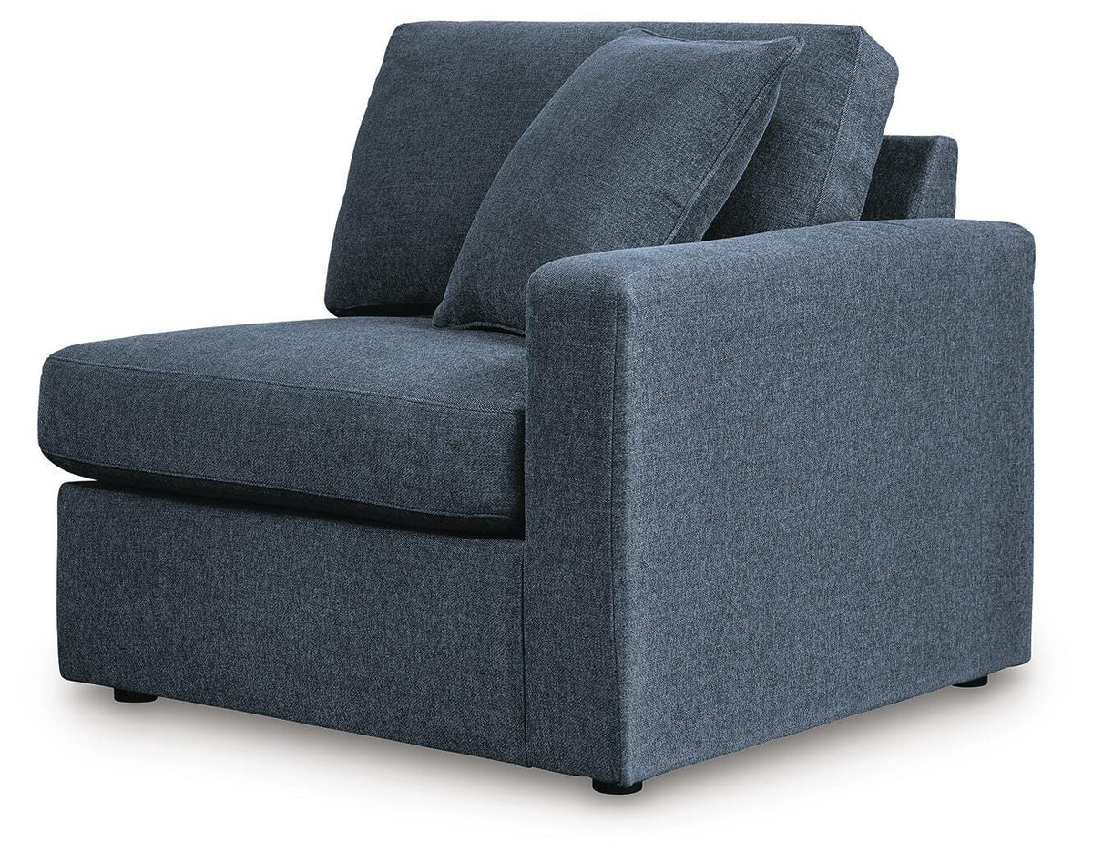 Modmax Right-Arm Facing Corner Chair