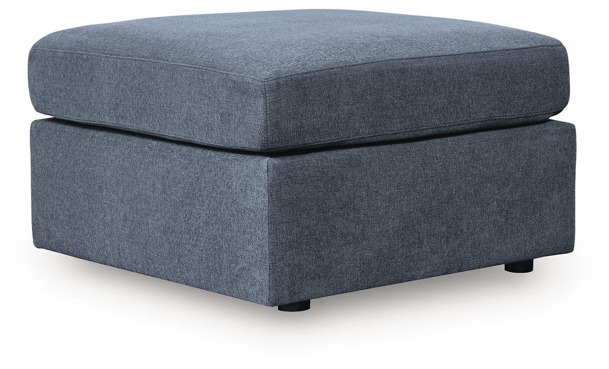 Modmax 6-Piece Sectional and 2 Ottomans