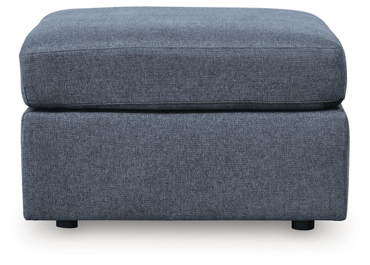Modmax 6-Piece Sectional and 2 Ottomans