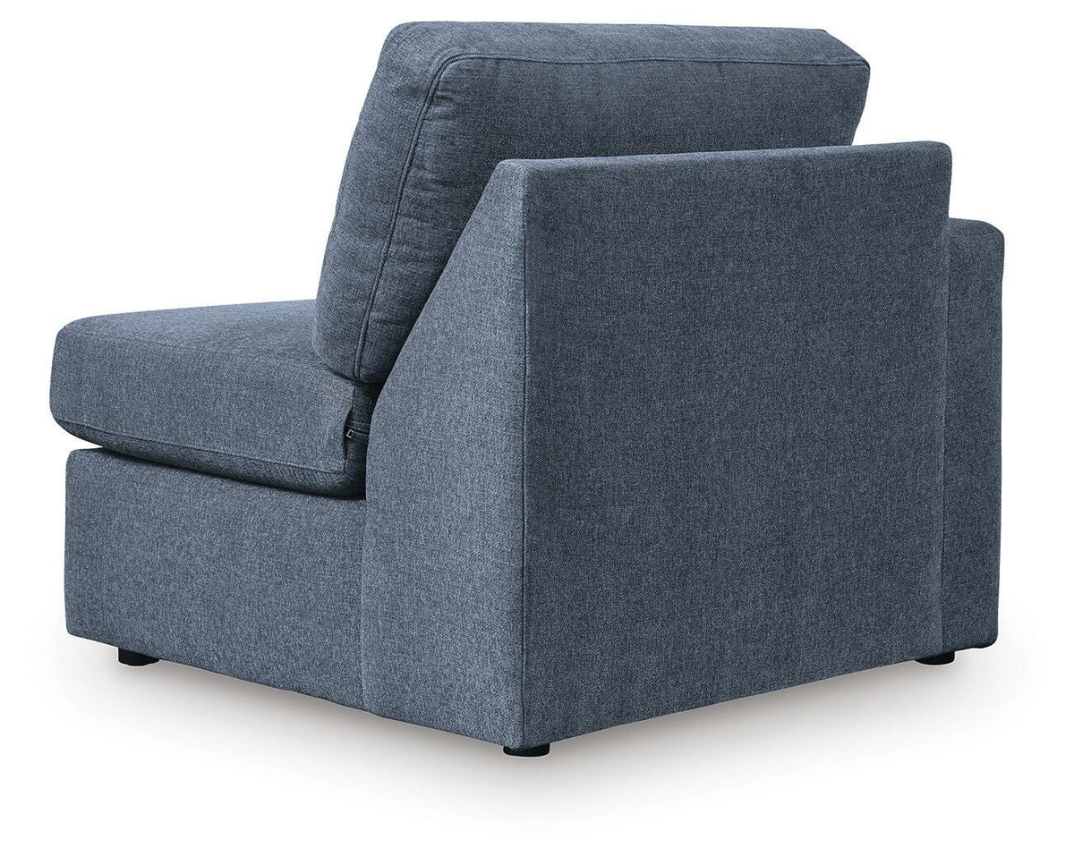 Modmax 3-Piece Sectional and 2 Ottomans