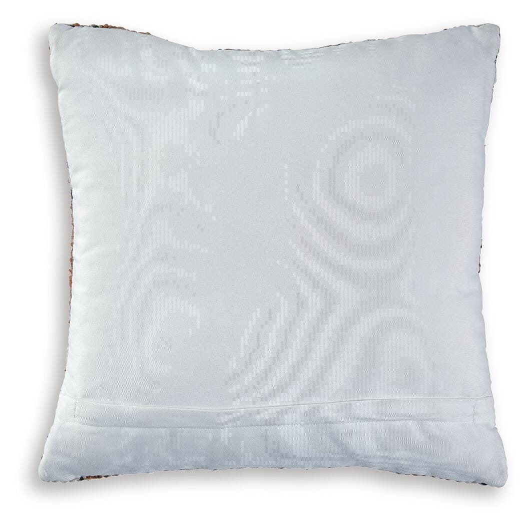 Kierenworth Pillow