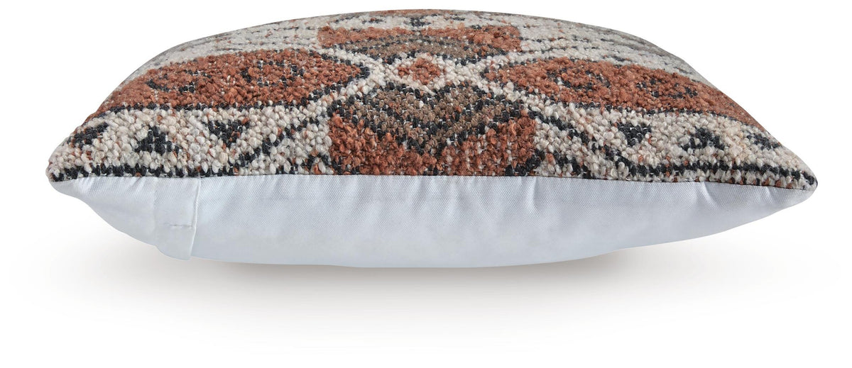 Kierenworth Pillow