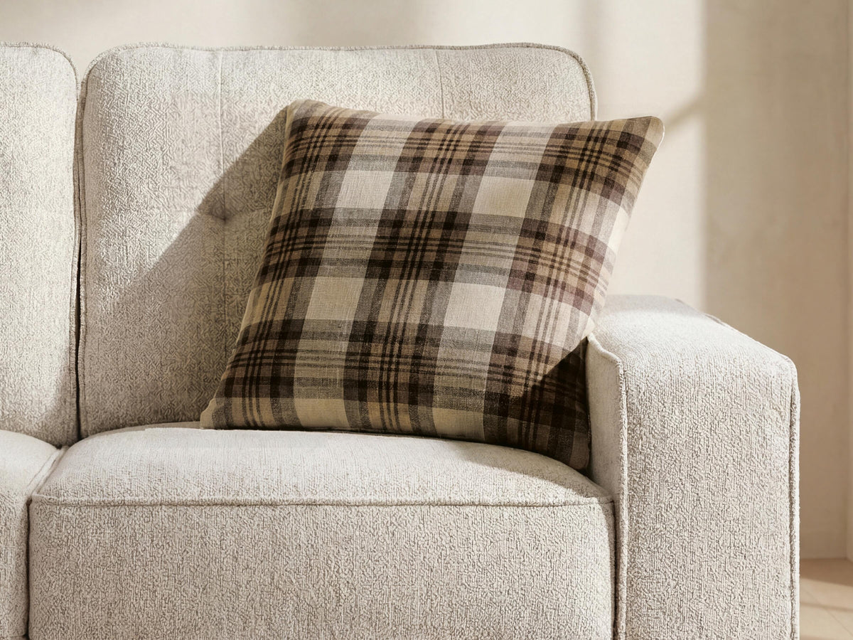 Varnburg Pillow (Set of 4)