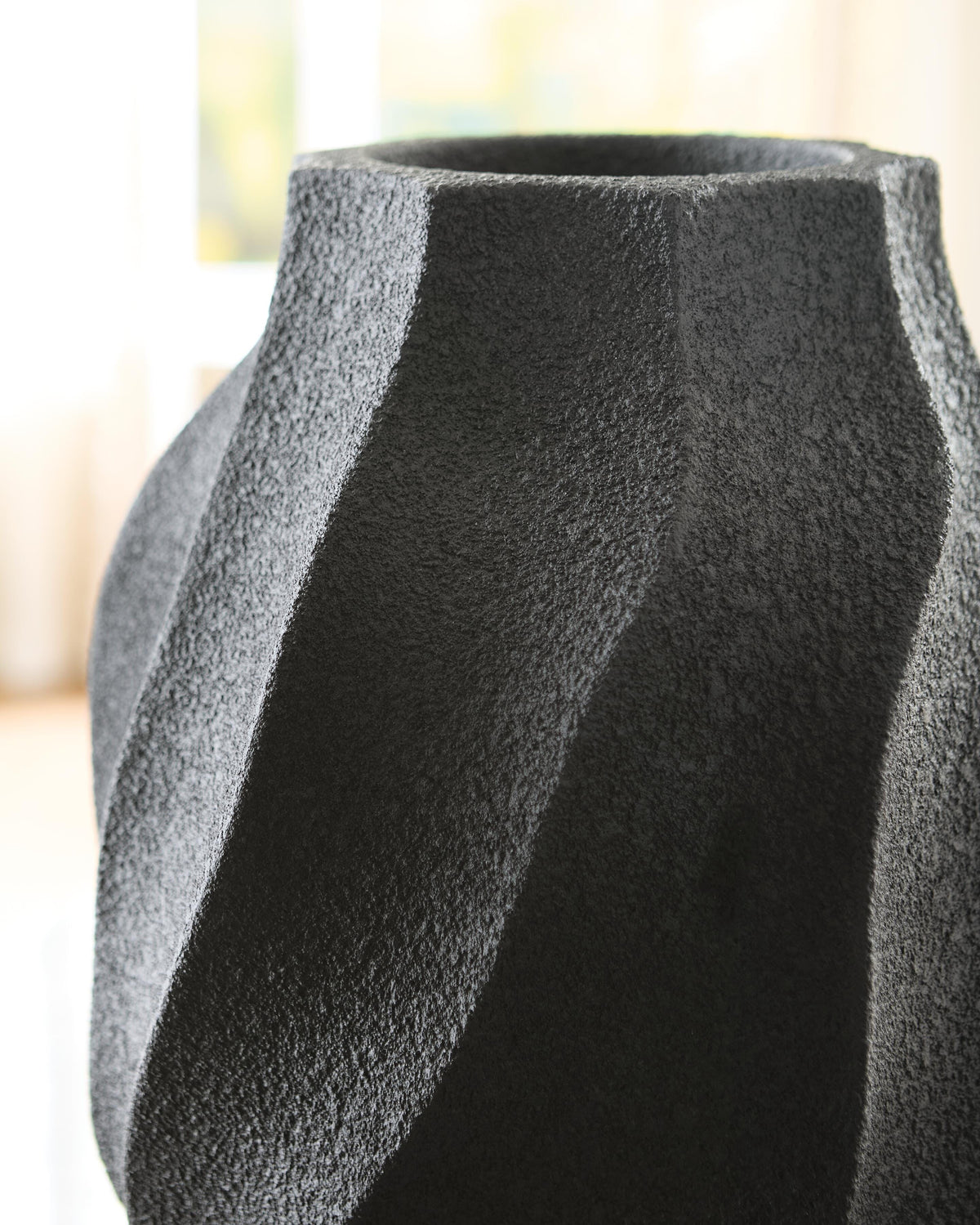 Judworth Vase