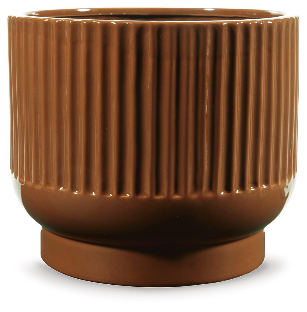 Avalyah Indoor/Outdoor Vase