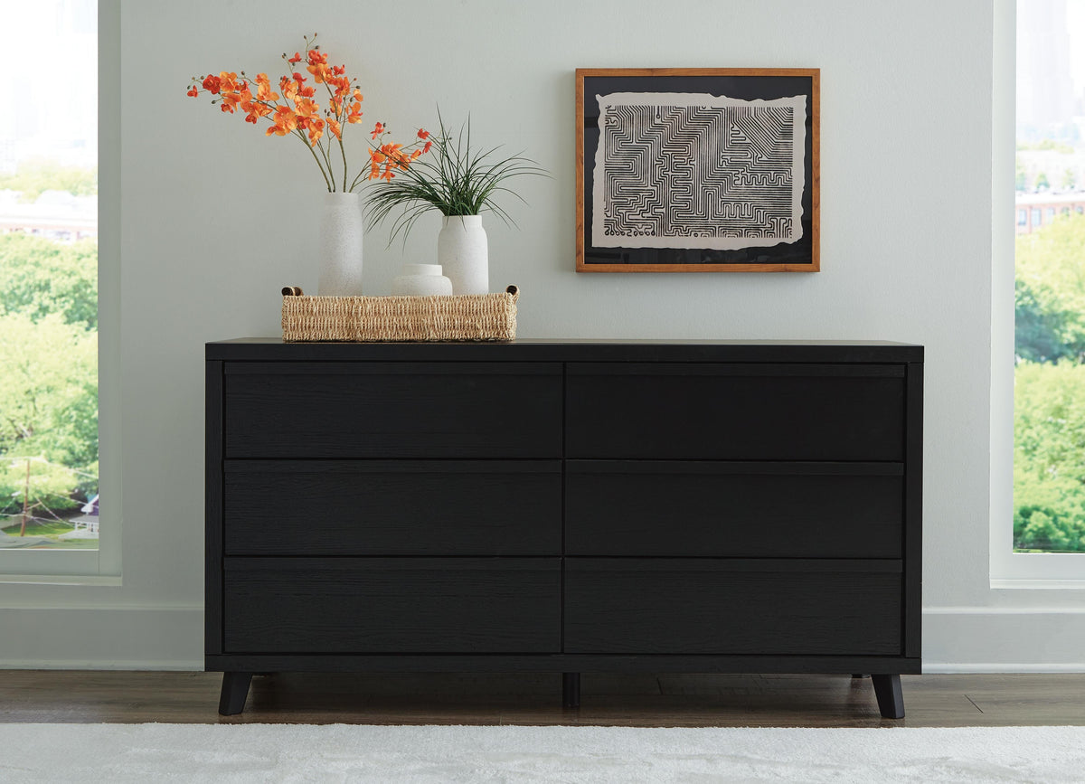 Danziar King Panel Bed, Dresser and 2 Nightstands