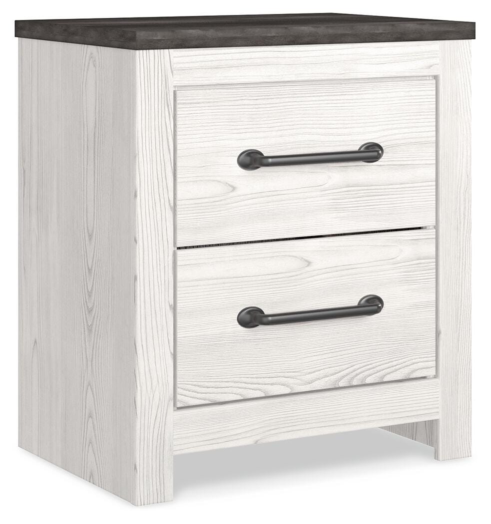 Gerridan Queen Bed with Mirrored Dresser and Nightstand