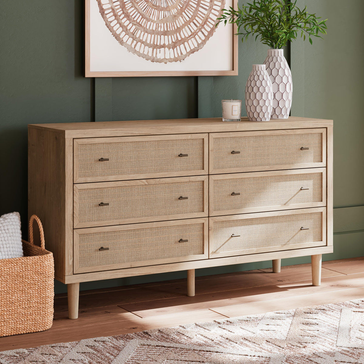 Cielden Dresser