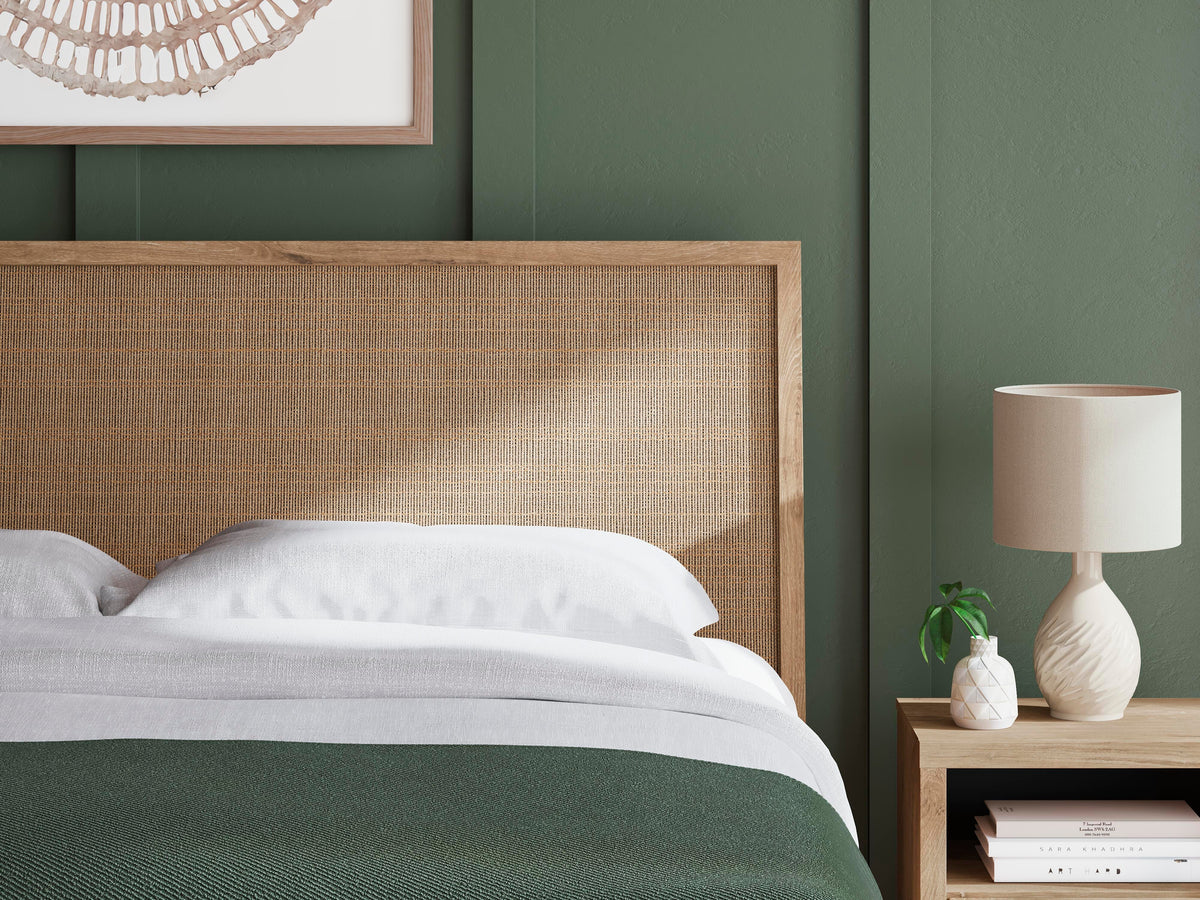 Cielden King Panel Bed, Dresser and Nightstand