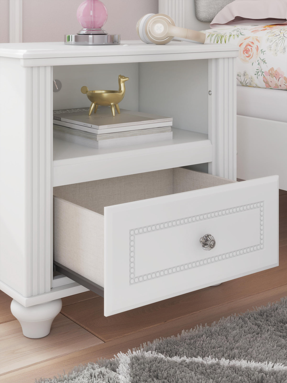 Kozlani Nightstand