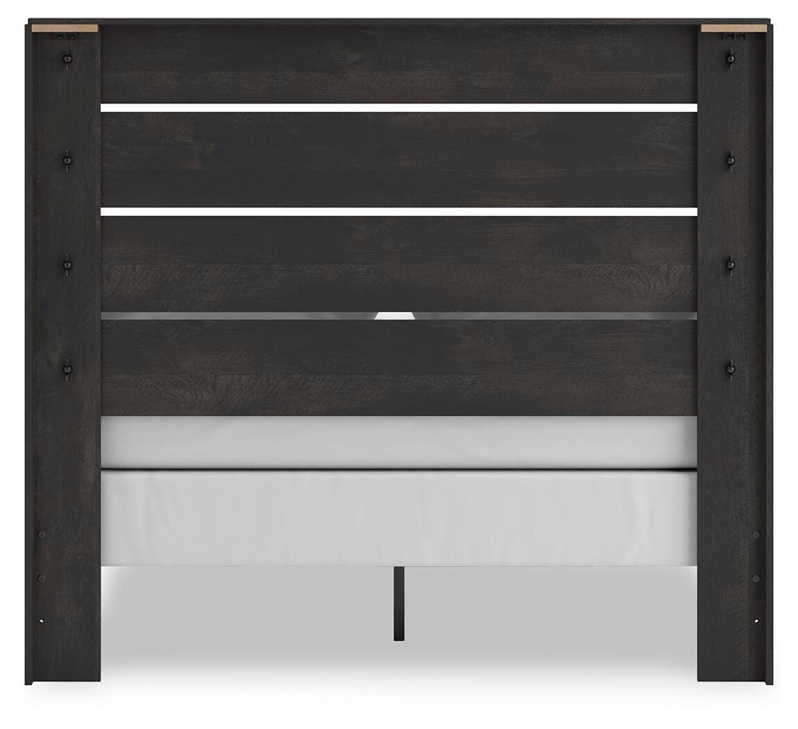 Hollivern Queen Panel Bed, Dresser and Mirror