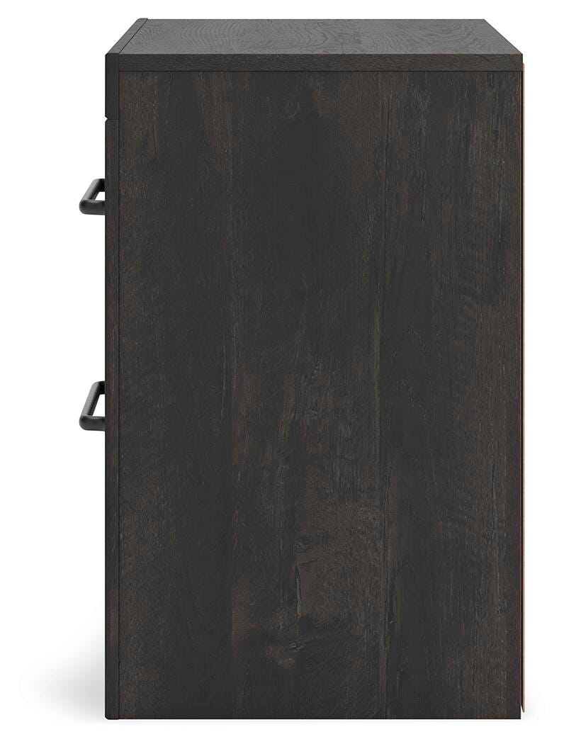 Hollivern Queen Panel Bed, Dresser, Mirror and Nightstand
