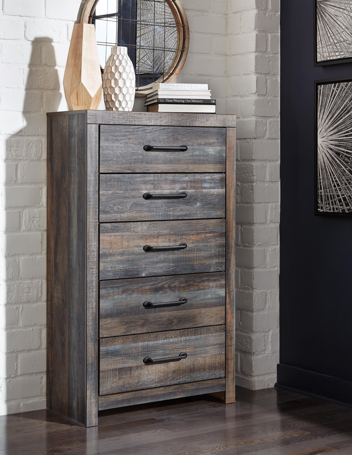 Drystan Queen Bookcase Bed, Dresser and Chest