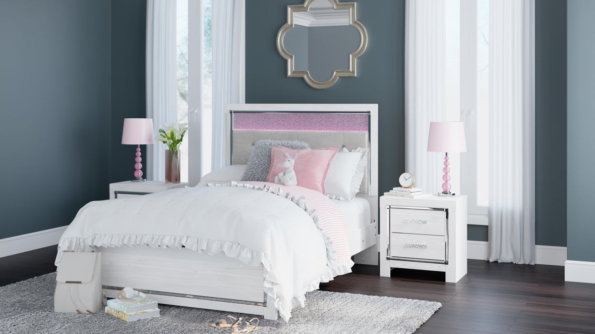 Altyra Full Panel Bed