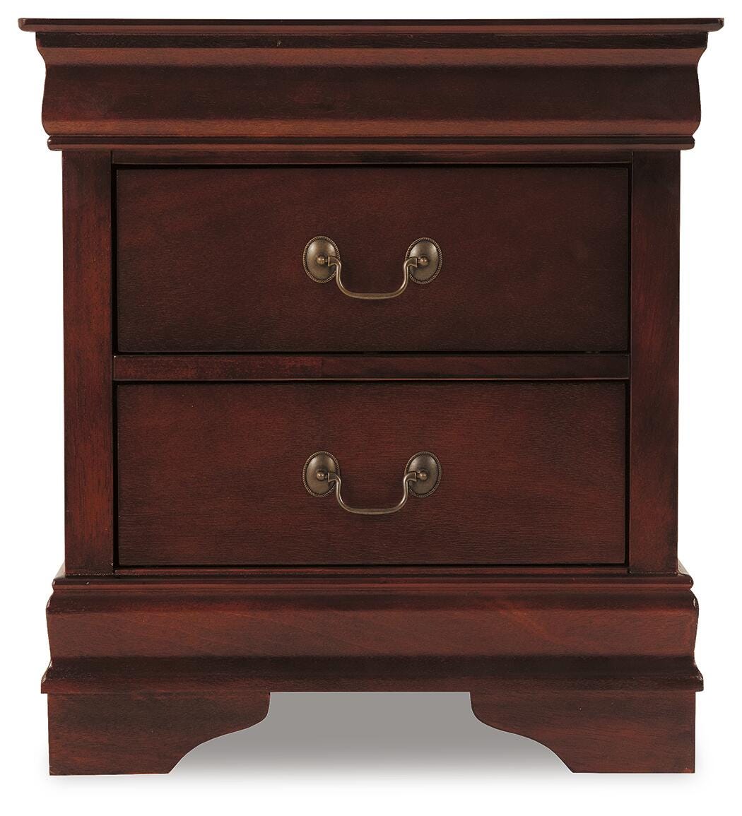 Alisdair Queen Sleigh Bed and 2 Nightstands