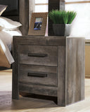 Wynnlow Queen Panel Bed, Dresser, Mirror, Chest and 2 Nightstands