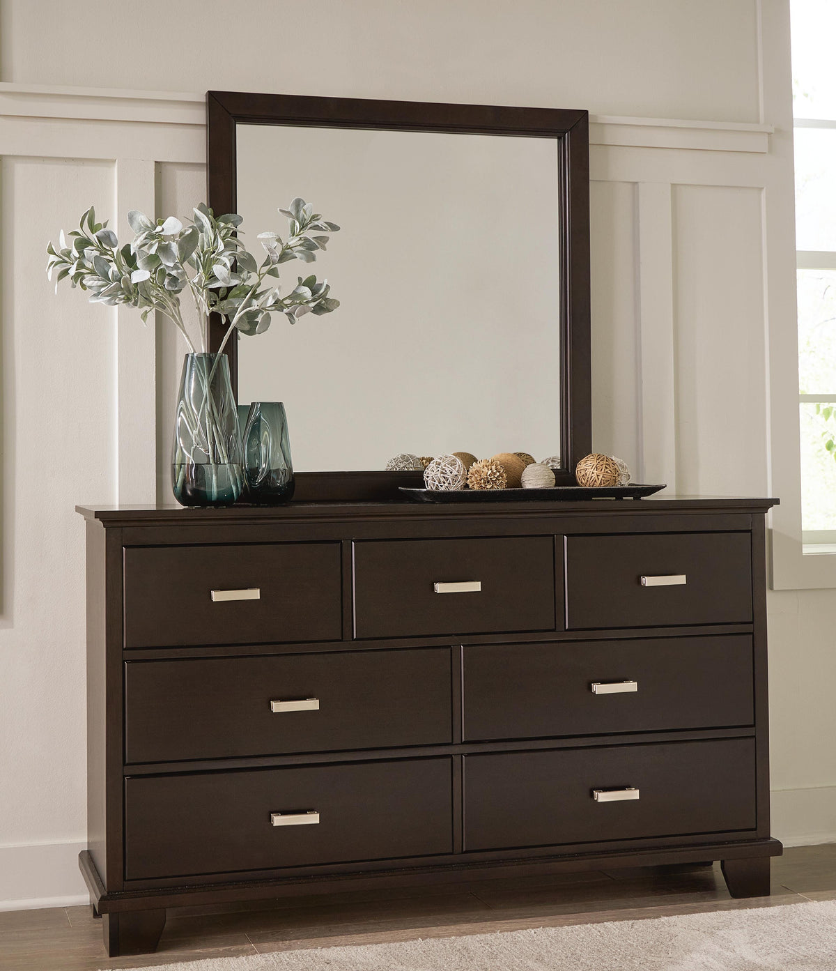 Covetown King Panel Bed, Dresser and Mirror