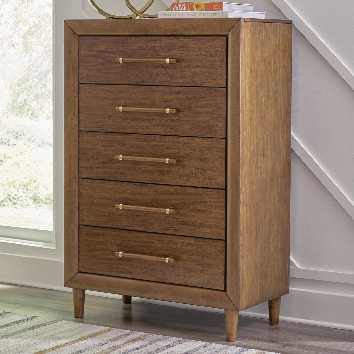 Lyncott Chest of Drawers