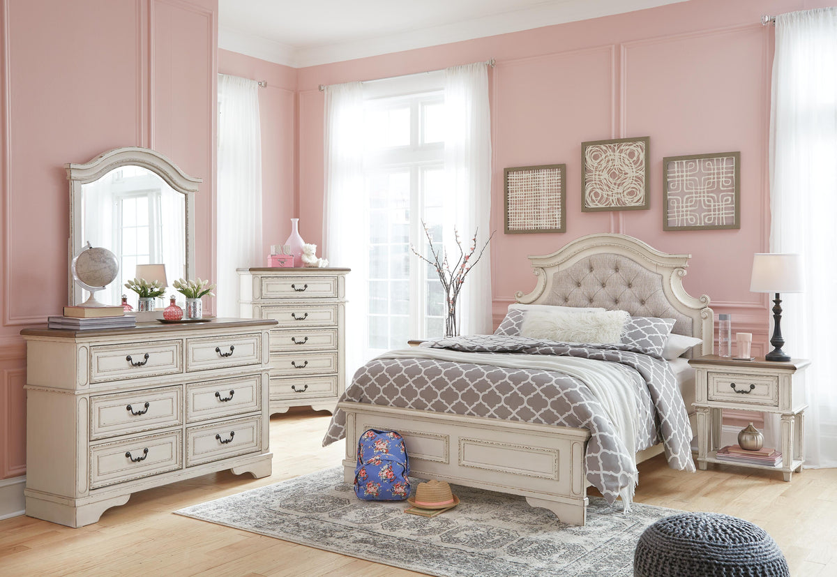 Realyn Nightstand