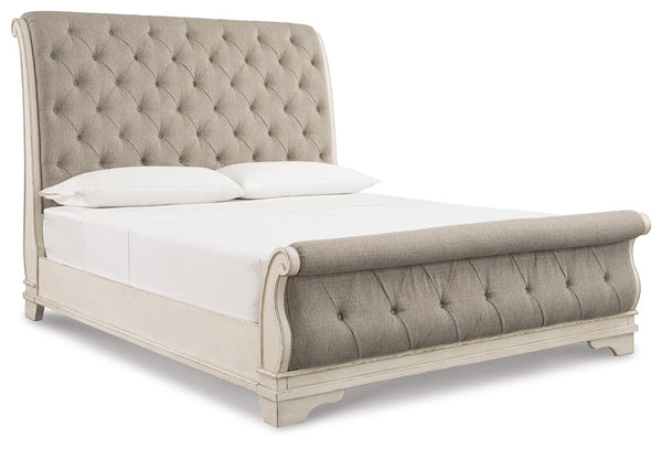 Realyn California King Sleigh Bed