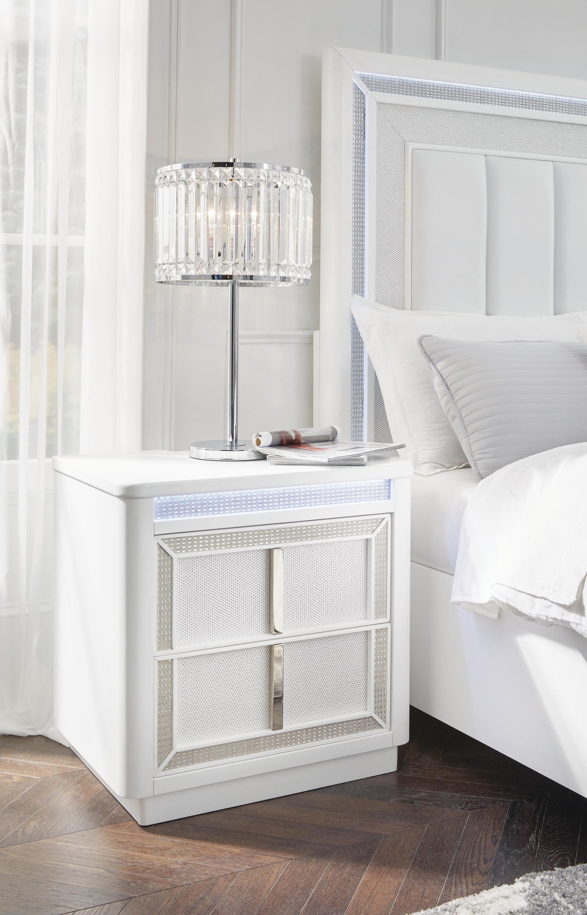 Chalanna Queen Storage Bed, Dresser and 2 Nightstands