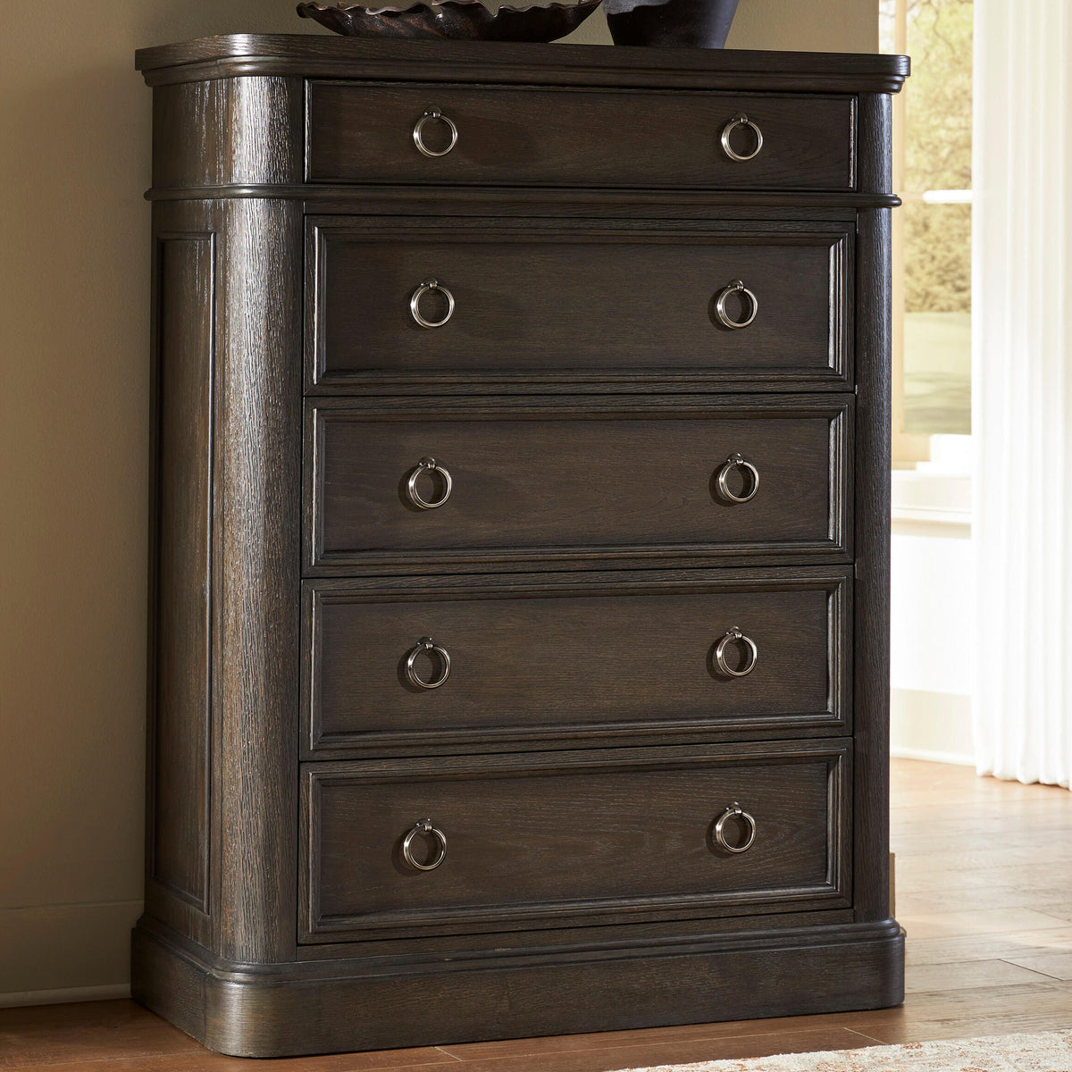 Wickenger Chest of Drawers