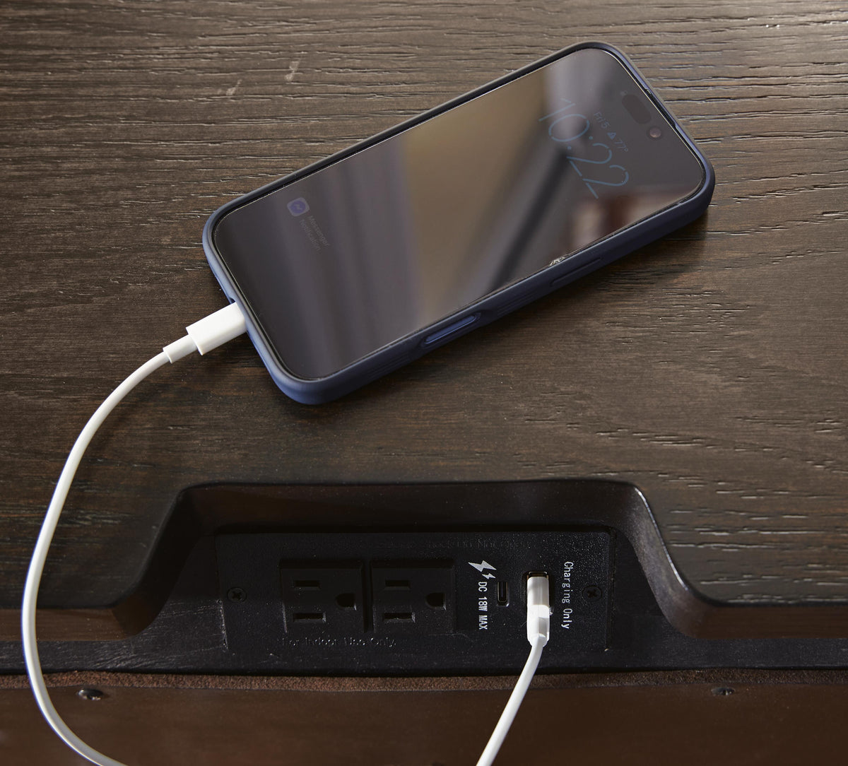 Wickenger Nightstand