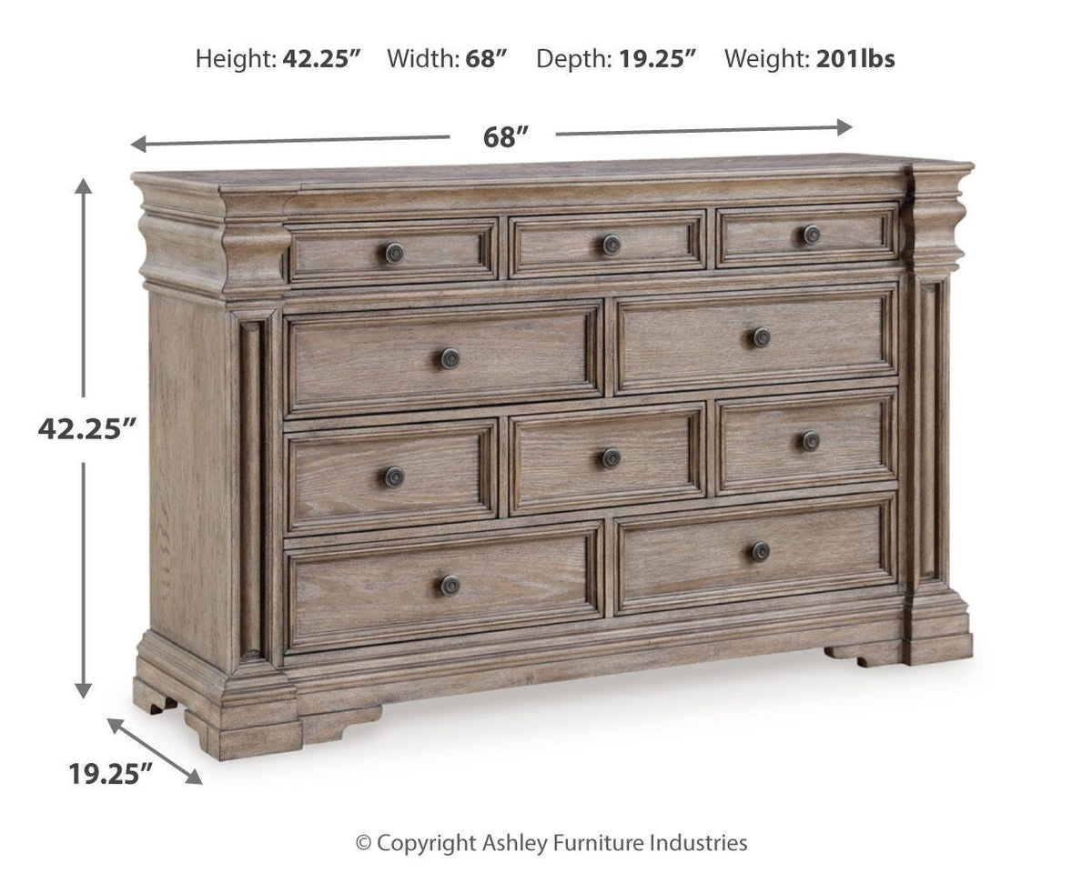 Blairhurst King Panel Bed, Dresser, Chest and 2 Nightstands