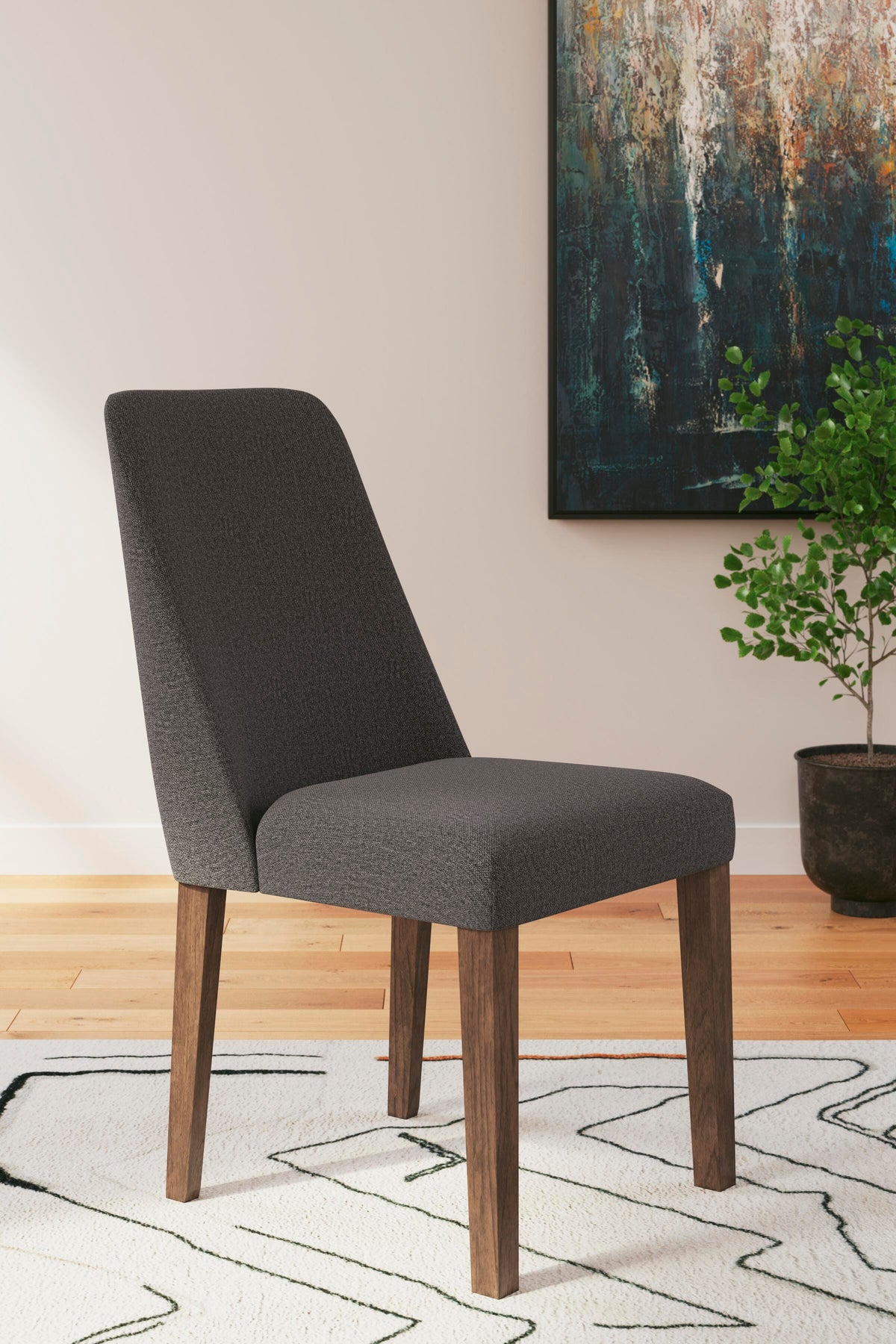 Lyncott Extension Dining Table and 4 Chairs