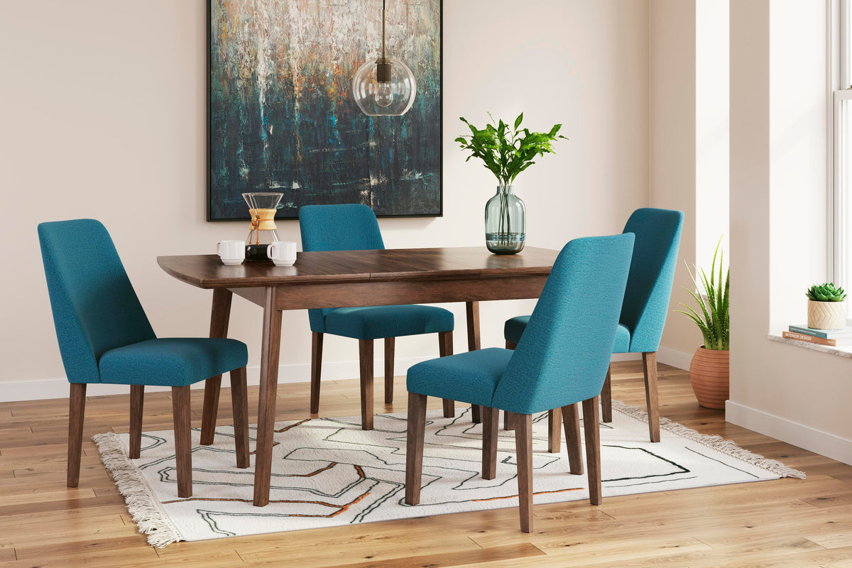 Lyncott Extension Dining Table and 4 Chairs