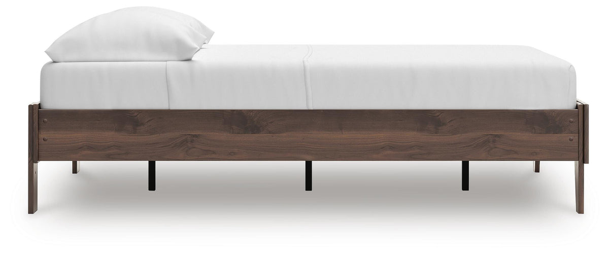 Calverson Full Platform Bed