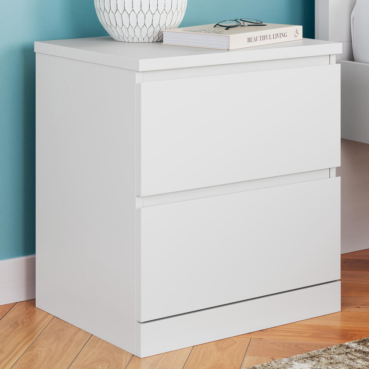 Onita Nightstand