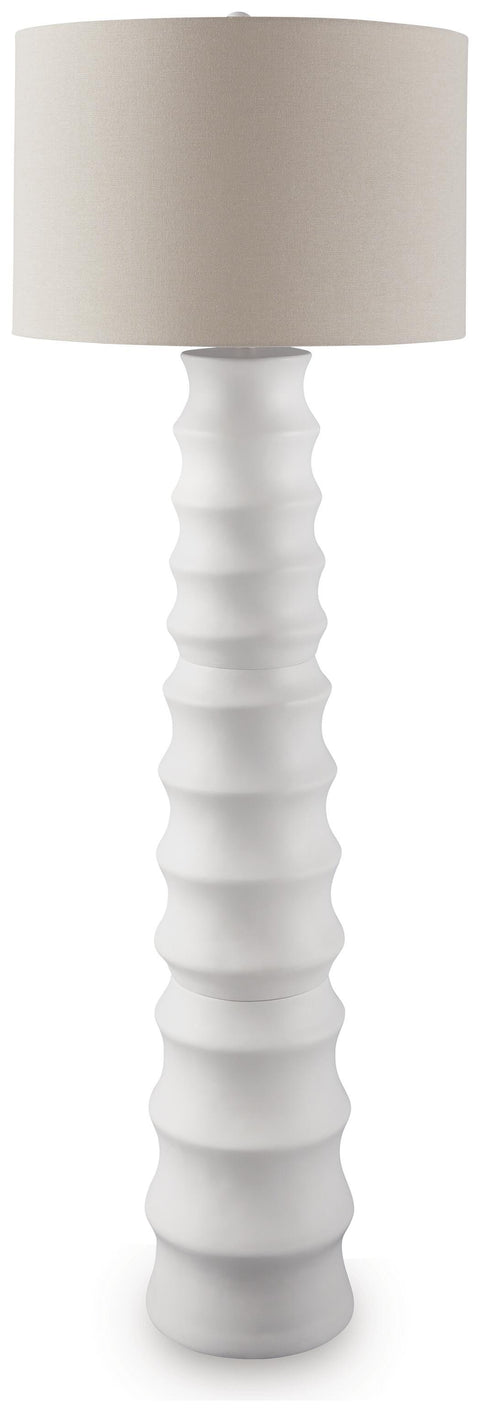 Veraleigh Floor Lamp