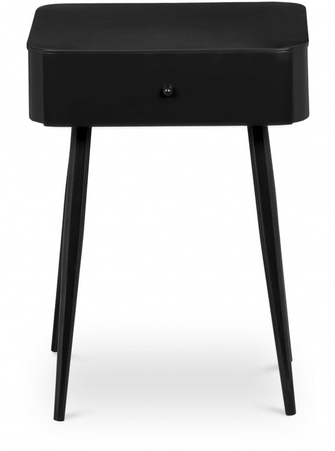 Rylan Nightstand — 331