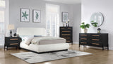 360Black-D Black lifestyle setting