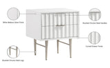 802White-NS White product infographic