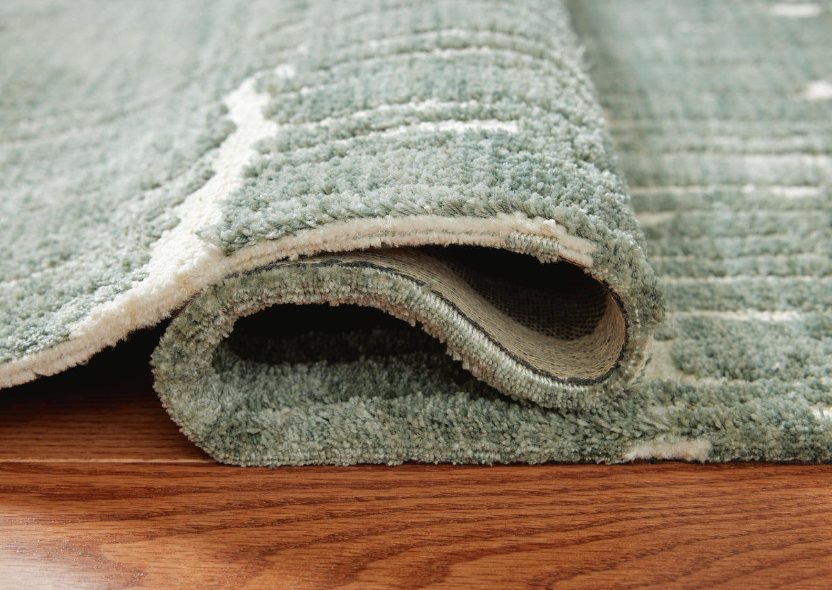 Cayworth 5' x 7' Rug