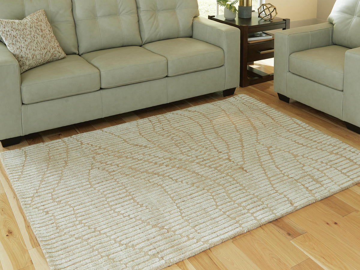Jaseena 5' x 7' Area Rug