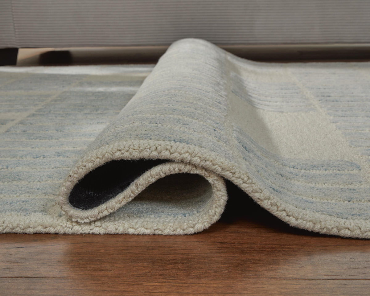 Dylanton 5' x 7' Area Rug