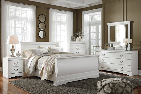 Anarasia White Sleigh Bedroom Set
