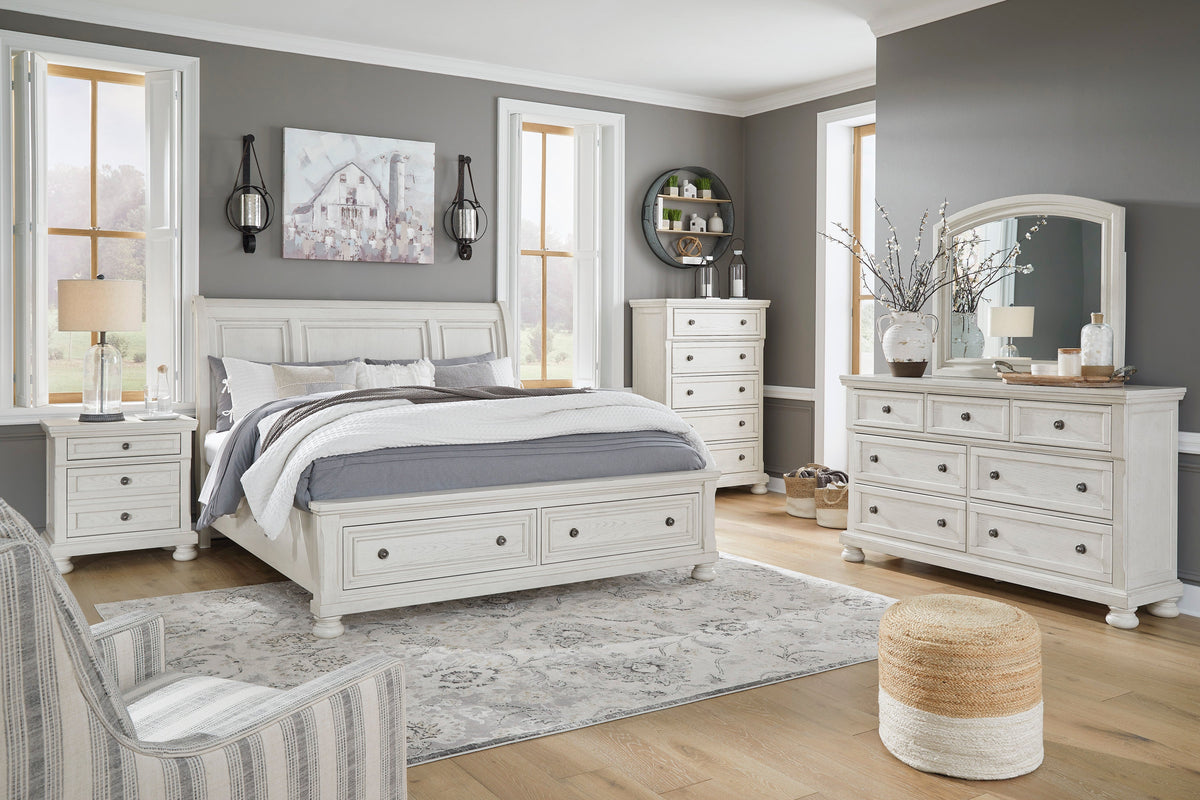 Robbinsdale Antique White Sleigh Storage Platform Bedroom Set