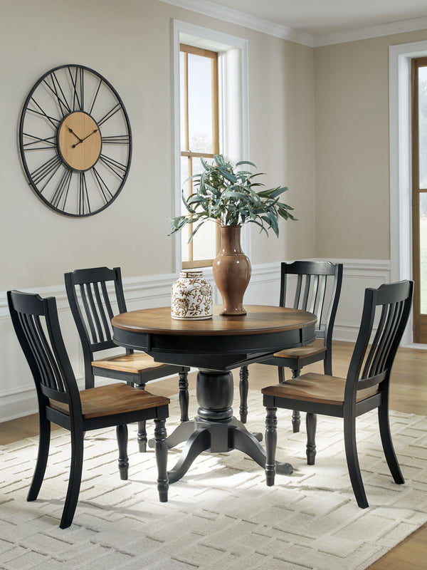 Clorazi Black/Brown Round Oval Extendable Dining Room Set